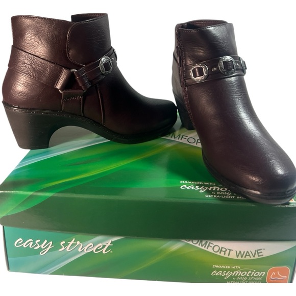 Easy Street burgundy bailey Sz 8W rodeo western boots w conchos. Comfy low hill - Picture 6 of 11